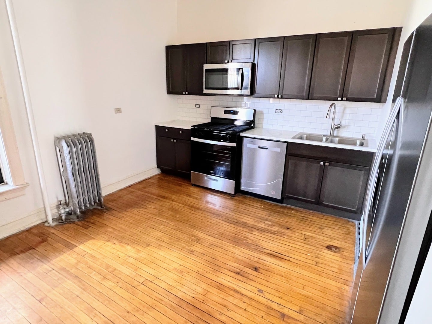 3212 W ALTGELD Street 3