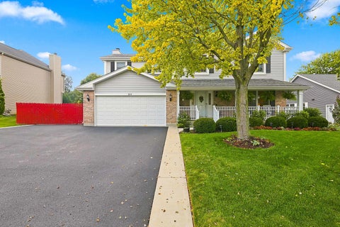 Photo of 820 Southwick Drive, Algonquin, IL 60102 (MLS # 12740419)