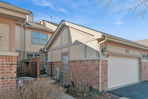 Tiny photo for 1772 Lancaster Way, Northbrook, IL 60062 (MLS # 12546269)