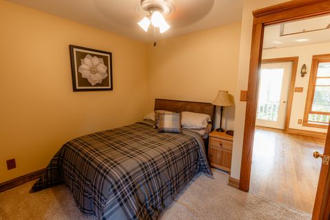 Tiny photo for 101 Beachway Drive, Fox River Grove, IL 60021 (MLS # 12494908)