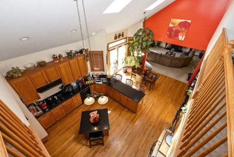 Tiny photo for 1527 DUNFRIES Street, Flossmoor, IL 60422 (MLS # 12781974)