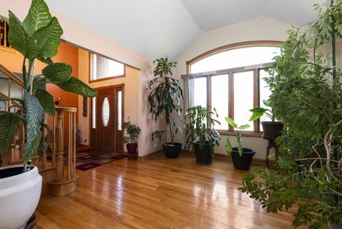 Tiny photo for 1527 DUNFRIES Street, Flossmoor, IL 60422 (MLS # 12781974)