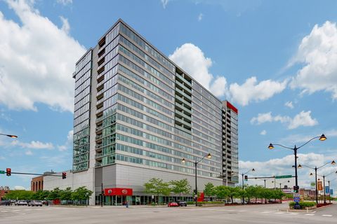 Tiny photo for 659 W RANDOLPH Street #1720, Chicago, IL 60661 (MLS # 12492127)