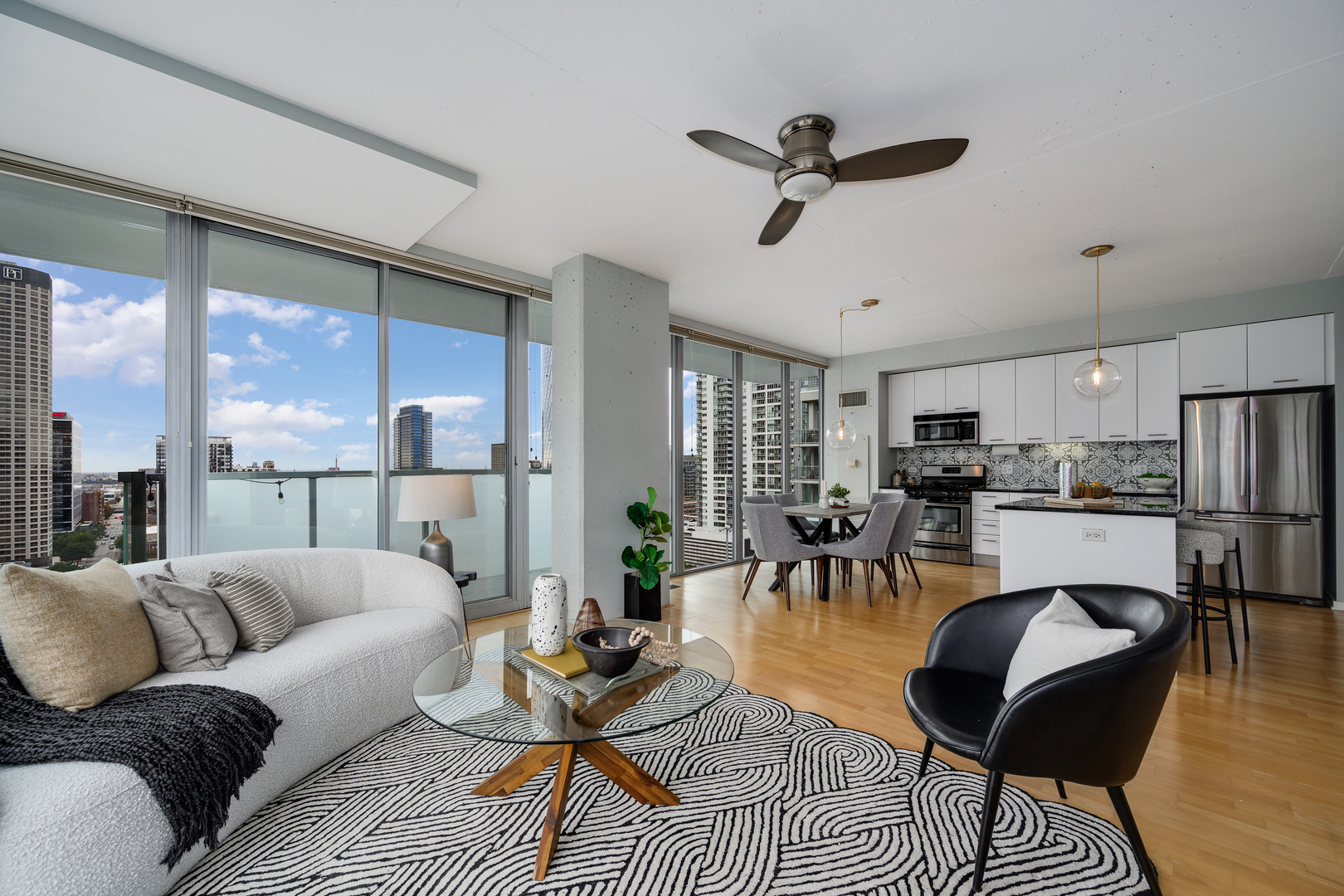 659 W RANDOLPH Street 1720