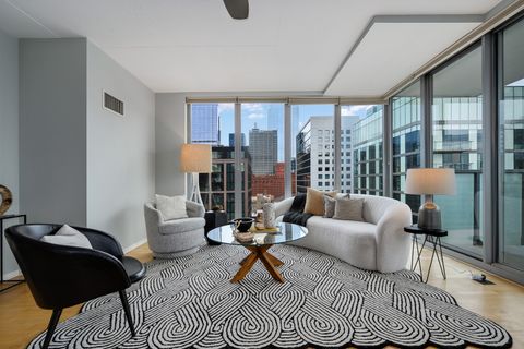 Tiny photo for 659 W RANDOLPH Street #1720, Chicago, IL 60661 (MLS # 12492127)