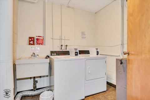 Tiny photo for 2900 Maple Avenue #22A, Downers Grove, IL 60515 (MLS # 12524486)