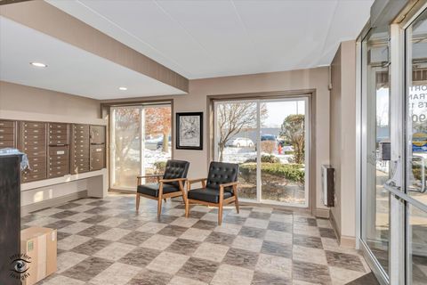 Tiny photo for 2900 Maple Avenue #22A, Downers Grove, IL 60515 (MLS # 12524486)