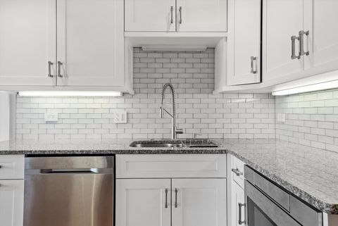 Tiny photo for 9748 Mill Drive E #2E, Palos Park, IL 60464 (MLS # 12534445)