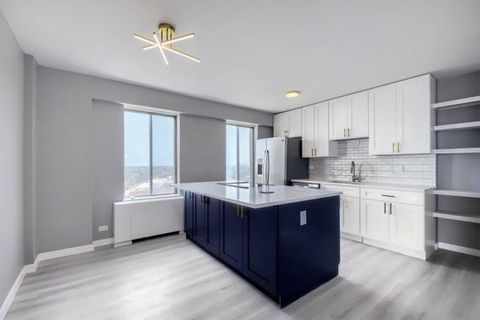 Tiny photo for 6833 N Kedzie Avenue #1516, Chicago, IL 60645 (MLS # 12625944)