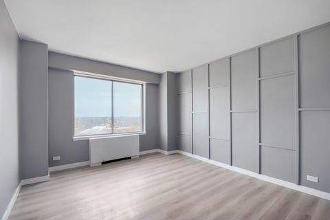 Tiny photo for 6833 N Kedzie Avenue #1516, Chicago, IL 60645 (MLS # 12625944)