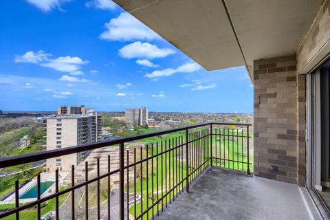 Tiny photo for 6833 N Kedzie Avenue #1516, Chicago, IL 60645 (MLS # 12625944)