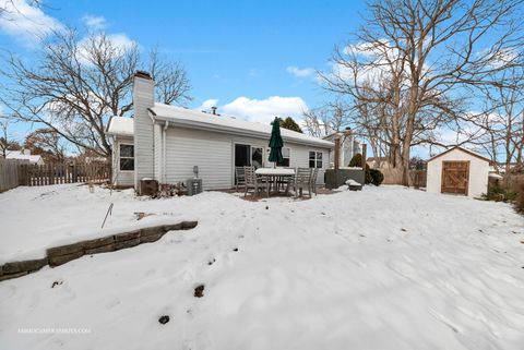 Tiny photo for 2S021 Lexington Court, Warrenville, IL 60555 (MLS # 12533145)