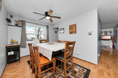 Tiny photo for 2S021 Lexington Court, Warrenville, IL 60555 (MLS # 12533145)