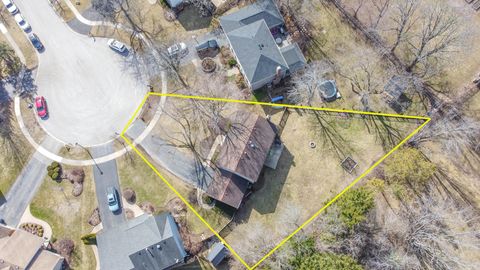 Tiny photo for 5081 Adele Drive, Gurnee, IL 60031 (MLS # 12587233)