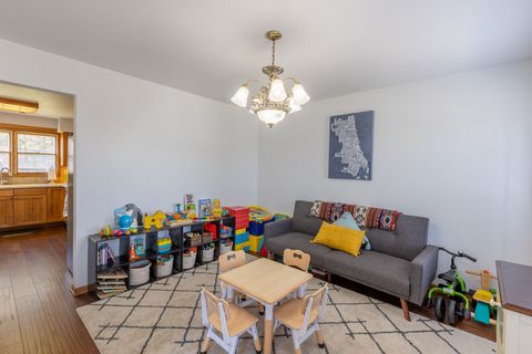 Tiny photo for 5081 Adele Drive, Gurnee, IL 60031 (MLS # 12587233)