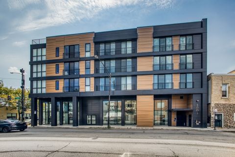 1801 W Grand Avenue 202 Chicago IL 60622