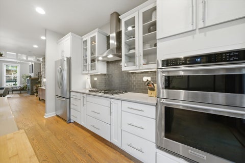 Tiny photo for 706 S Ada Street, Chicago, IL 60607 (MLS # 12688205)