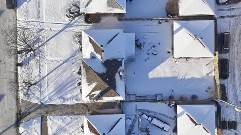 Tiny photo for 7635 S Oconto Avenue, Bridgeview, IL 60455 (MLS # 12575249)