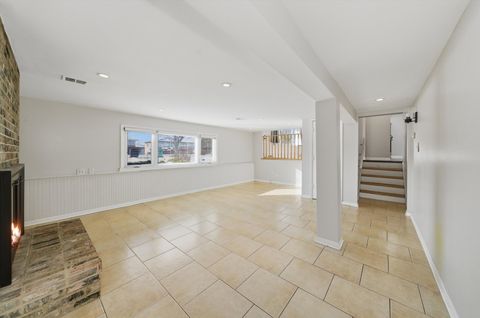 Tiny photo for 7635 S Oconto Avenue, Bridgeview, IL 60455 (MLS # 12575249)