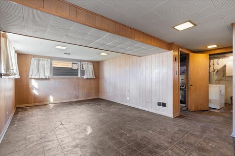 Tiny photo for 8434 Lawndale Avenue, Skokie, IL 60076 (MLS # 12596930)