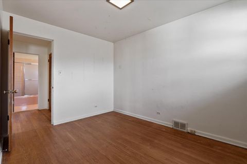 Tiny photo for 8434 Lawndale Avenue, Skokie, IL 60076 (MLS # 12596930)