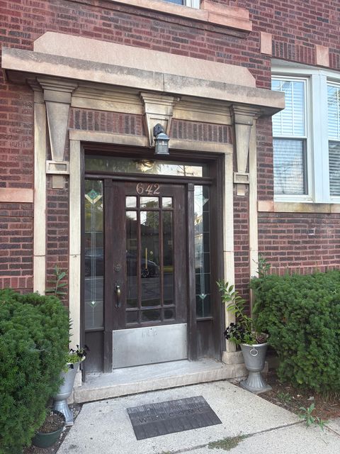 Tiny photo for 642 Van Buren Street #2, Oak Park, IL 60304 (MLS # 12441317)