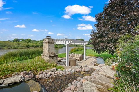 Tiny photo for 35 Riderwood Road, North Barrington, IL 60010 (MLS # 12473767)