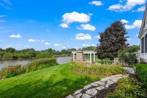 Tiny photo for 35 Riderwood Road, North Barrington, IL 60010 (MLS # 12473767)