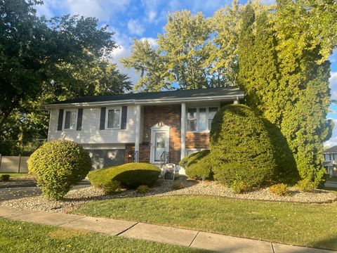 Tiny photo for 4200 W 176th Place, Country Club Hills, IL 60478 (MLS # 12501340)