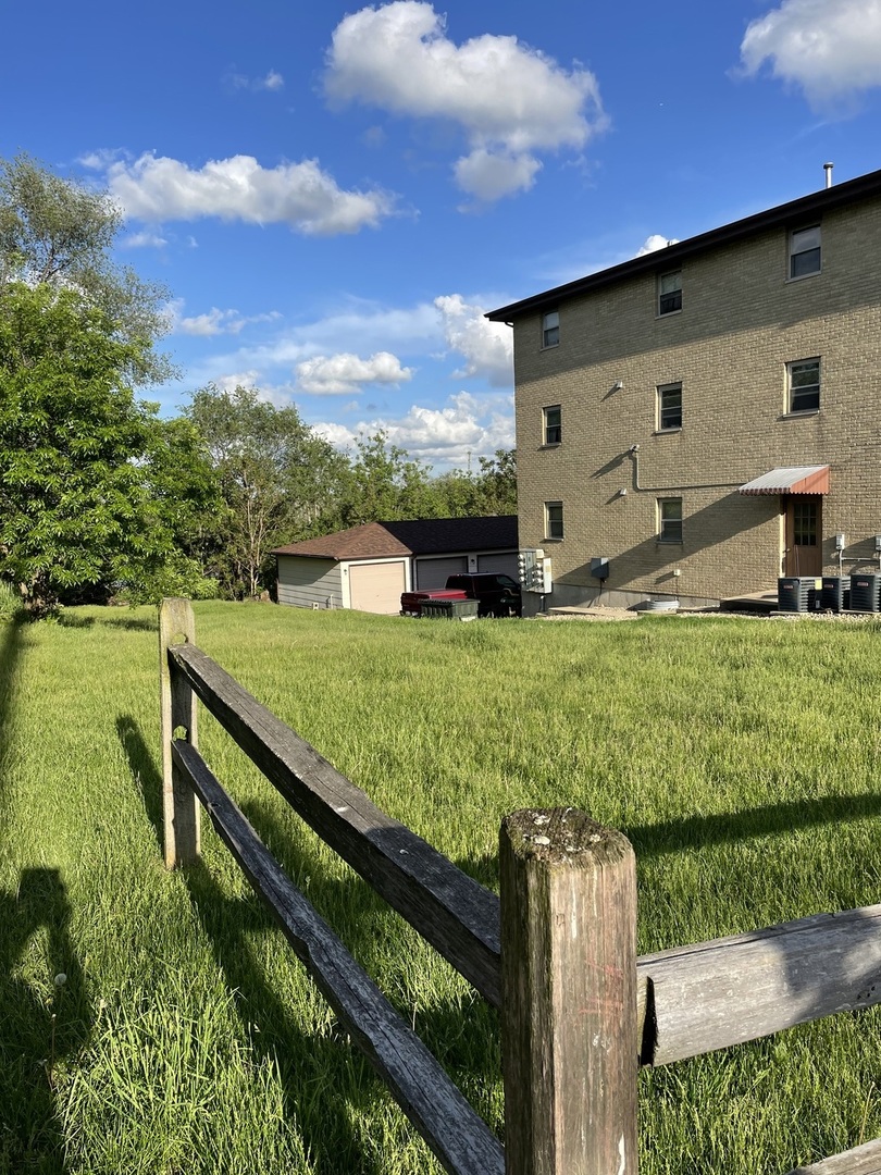 Lot 6 Block 4 N Broadway Street