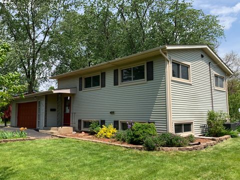 Tiny photo for 119 Ridge Lane, Geneva, IL 60134 (MLS # 12673010)