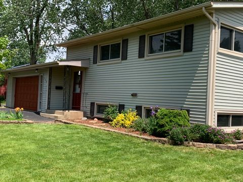 Tiny photo for 119 Ridge Lane, Geneva, IL 60134 (MLS # 12673010)
