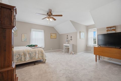 Tiny photo for 24 Bay Pointe Drive, Bloomington, IL 61704 (MLS # 12600753)