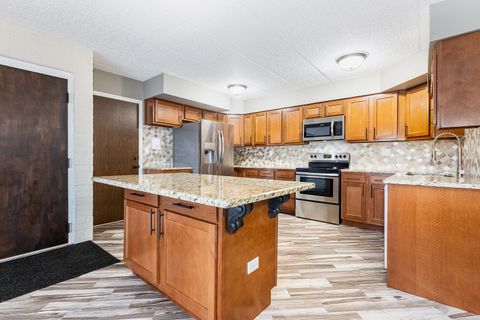 Tiny photo for 1620 Richmond Circle #208, Joliet, IL 60435 (MLS # 12475378)