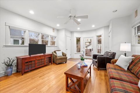 Tiny photo for 512 Central Avenue, Wilmette, IL 60091 (MLS # 12573129)