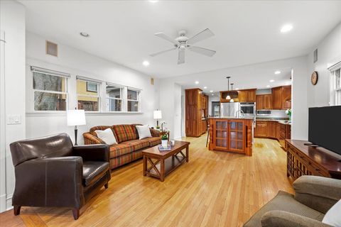 Tiny photo for 512 Central Avenue, Wilmette, IL 60091 (MLS # 12573129)