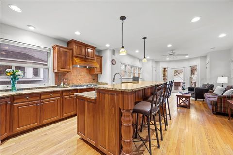 Tiny photo for 512 Central Avenue, Wilmette, IL 60091 (MLS # 12573129)