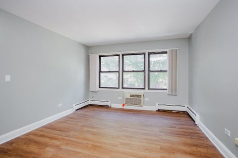 Tiny photo for 500 Washington Boulevard #206, Oak Park, IL 60302 (MLS # 12684446)