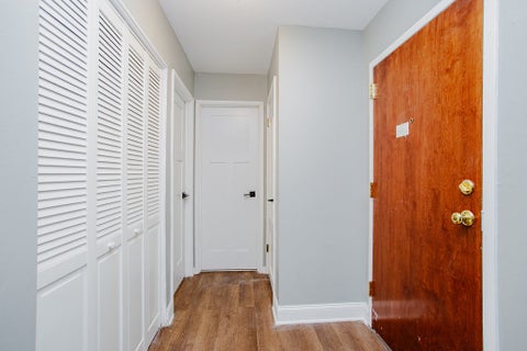 Tiny photo for 500 Washington Boulevard #206, Oak Park, IL 60302 (MLS # 12684446)