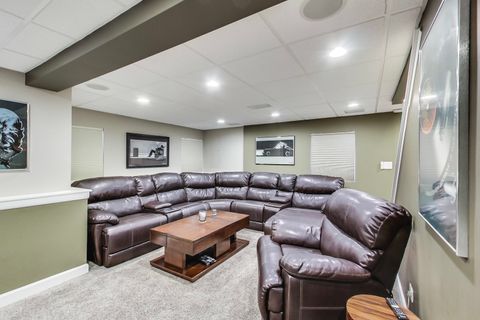 Tiny photo for 871 Rosebud Court, Roselle, IL 60172 (MLS # 12434217)