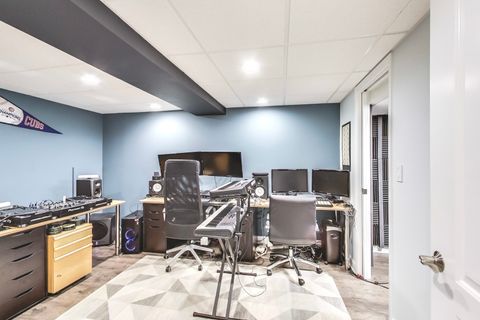 Tiny photo for 871 Rosebud Court, Roselle, IL 60172 (MLS # 12434217)