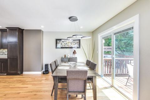 Tiny photo for 871 Rosebud Court, Roselle, IL 60172 (MLS # 12434217)