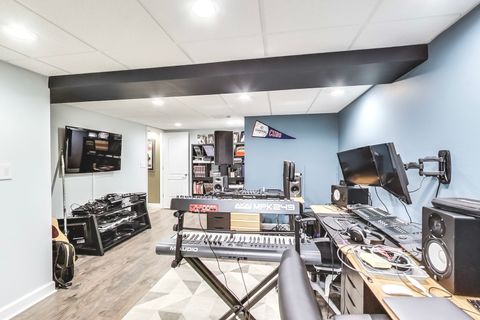 Tiny photo for 871 Rosebud Court, Roselle, IL 60172 (MLS # 12434217)