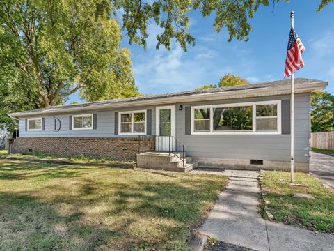 Photo of 304 S EAST Street, Gardner, IL 60424 (MLS # 12492548)