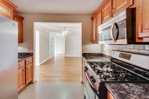 Tiny photo for 6333 N Milwaukee Avenue #1G, Chicago, IL 60646 (MLS # 12497168)