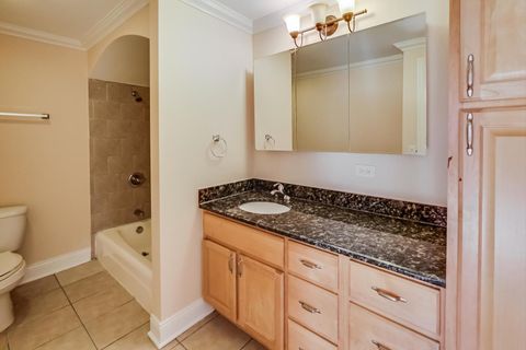 Tiny photo for 6333 N Milwaukee Avenue #1G, Chicago, IL 60646 (MLS # 12497168)