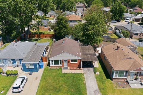 Tiny photo for 8411 S Knox Avenue, Chicago, IL 60652 (MLS # 12686147)