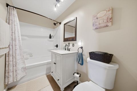 Tiny photo for 8411 S Knox Avenue, Chicago, IL 60652 (MLS # 12686147)