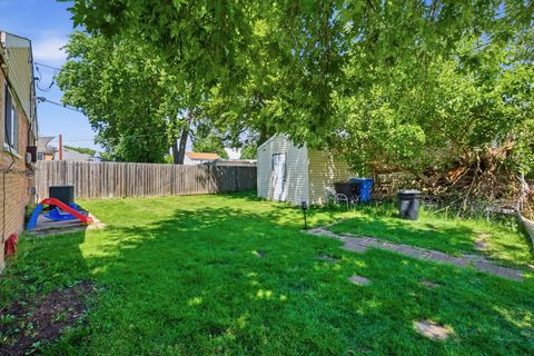 Tiny photo for 8411 S Knox Avenue, Chicago, IL 60652 (MLS # 12686147)