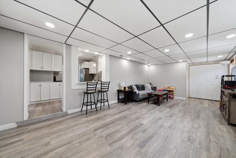 Tiny photo for 8411 S Knox Avenue, Chicago, IL 60652 (MLS # 12686147)